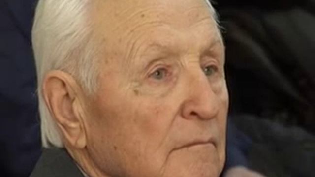 Иногда и доброе слово лечит смотреть онлайн