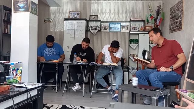 Timoteos İncil Okulunda ki ders Yeşaya kitabında Mesihi görmek. смотреть онлайн