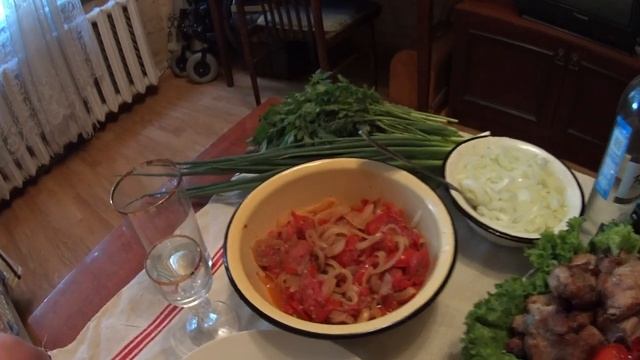 Шашлык в Помидорах в Гараже. Монокеша в Ростове-на-Дону смотреть онлайн