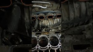 Снятие головки блока цилиндров Пежо 308, двигатель ер6