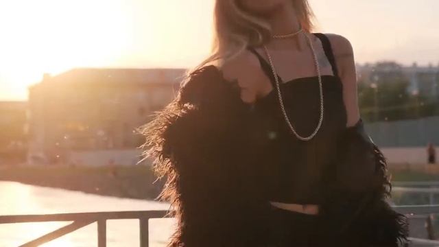 Unity Station - Wake Up ● Music Video смотреть онлайн