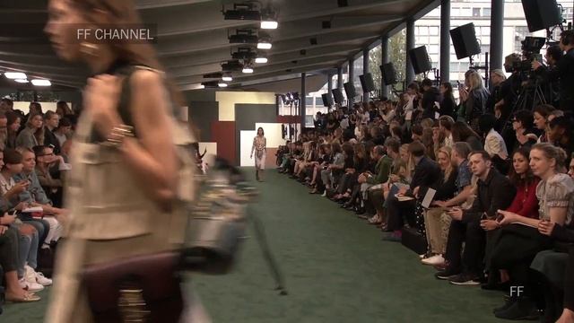 Carven | Spring Summer 2018 Full Fashion Show | Exclusive смотреть онлайн