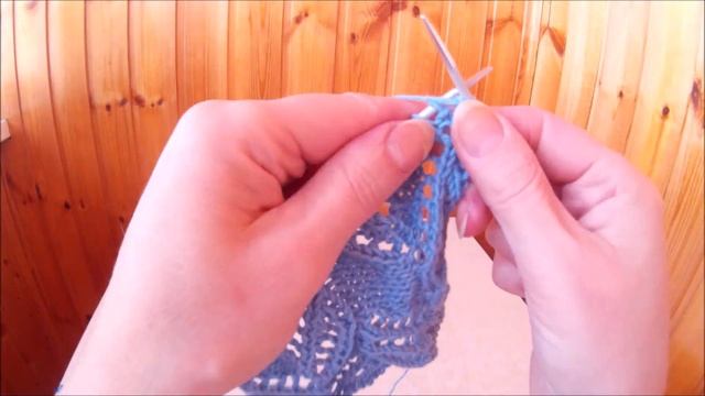 Отличный узор спицами для палантина, джемпера и т.п. Great knitting pattern for a tippet смотреть онлайн