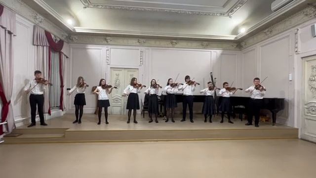 Ж. Металлиди "Элегия". Ансамбль Скрипачей "Звуки острова" смотреть онлайн