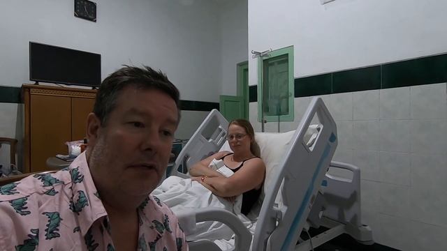 Stacie Leaves the Hospital! Surabaya, Java Day #4 & #5! #033 смотреть онлайн