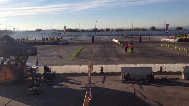 Ken block Vs Nani roma Gymkhana grid arganda смотреть онлайн