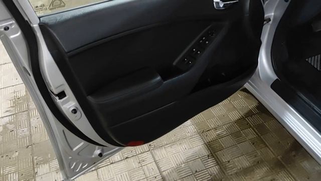 Отмыли Kia Cerato. Посмотрите видео что было и что стало! смотреть онлайн