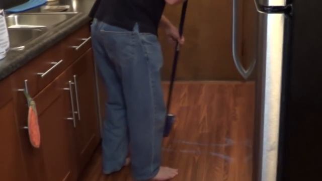Laminate Floor Polish - How to Shine Laminate Floors смотреть онлайн