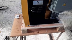 Разделка кабеля в алюминиевой трубке.Станок MR-80.