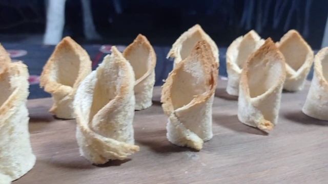 Влог 24. Тарталетки из тостового хлеба. смотреть онлайн