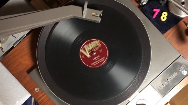 #Tango#Classic #Dancer D’Artega & Orchestra Jacques(vi) #78rpm #VARSITY 523 A Media Luz #30s Latin смотреть онлайн