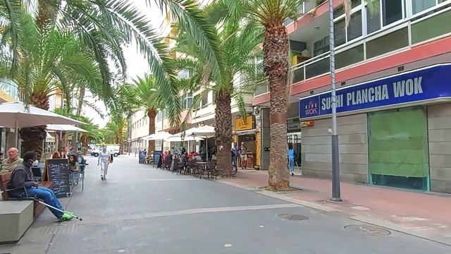 Las Palmas de Gran Canaria walking tour. Spain holiday. Las Canteras beach смотреть онлайн