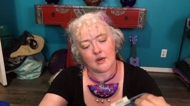 Bins Haul 1 Part 4: Odd Goods and Things that Still Need a Wash смотреть онлайн