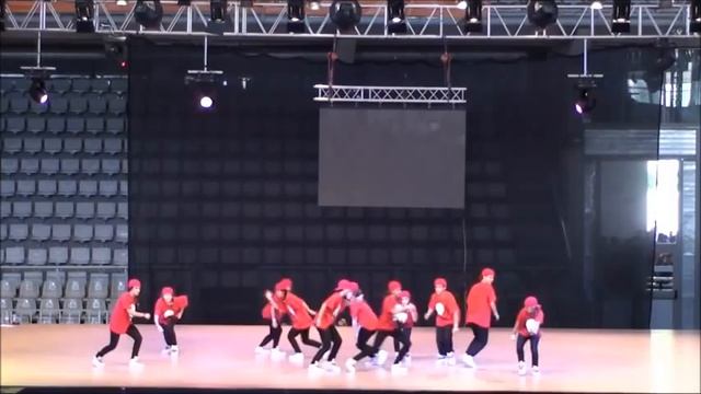 Blackout Junior REACT 2012.wmv смотреть онлайн