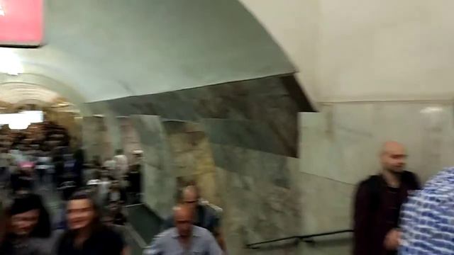 Скрипка в метро смотреть онлайн