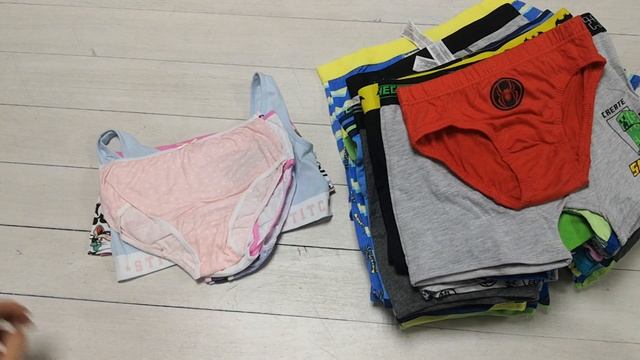 Лот 108. Дитяча білизна Primark.