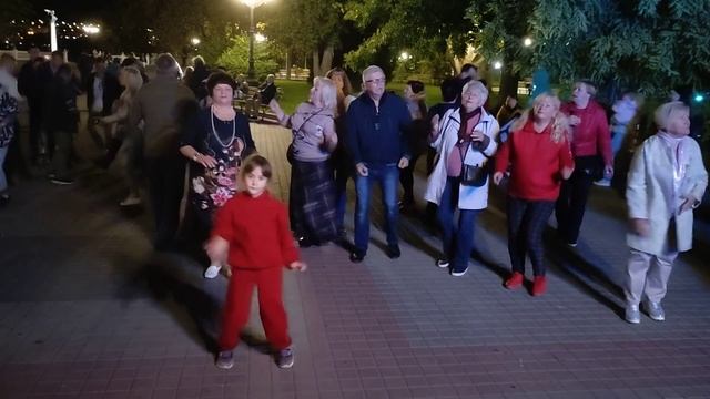 23.09.21 - Танцы на Приморском бульваре - Севастополь - Сергей Соков смотреть онлайн