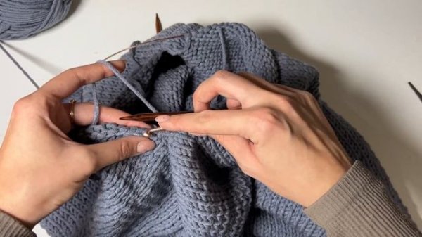 БАЗОВЫЙ ОВЕРСАЙЗ СВИТЕР СПИЦАМИ: свяжи за 7 вечеров, для новичков