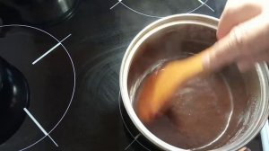 Шоколадная глазурь,помадка.