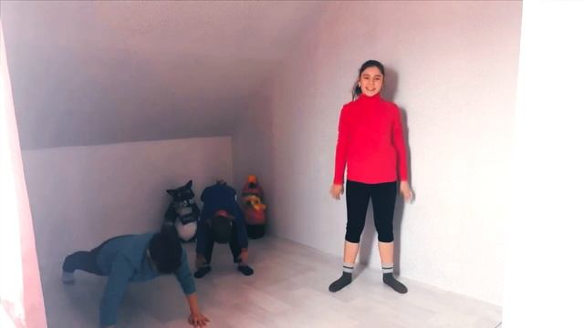 Круговая домашняя тренировка Натальи Валерьевны для всей семьи. смотреть онлайн