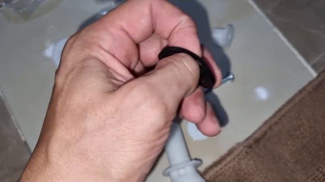 Замена арматуры бочка унитаза установка арматуры попловка бочка унитаза смотреть онлайн