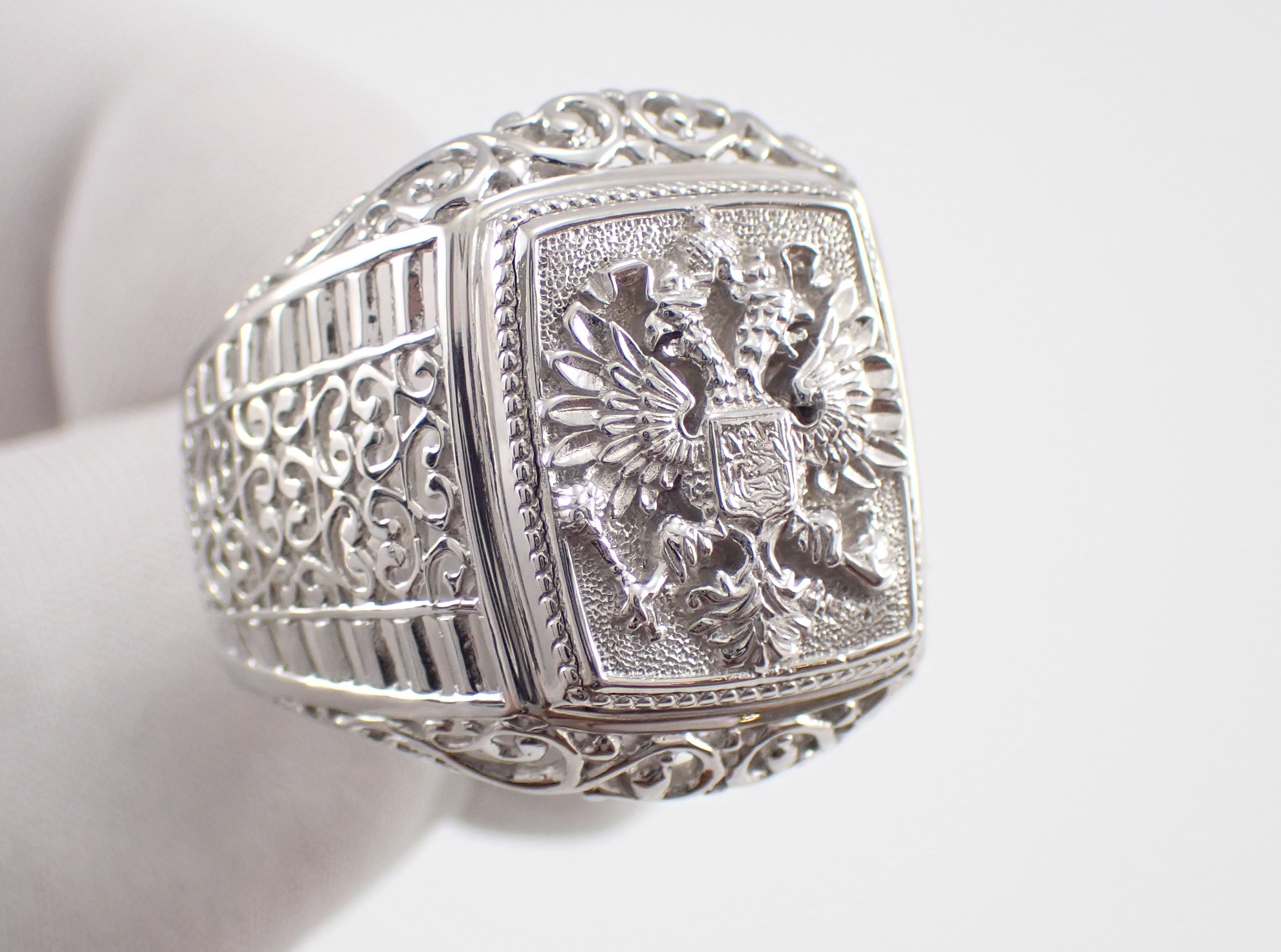 Печатка Мужская Герб, Артикул КМ-137_4_с, серебро 925 пробы смотреть онлайн