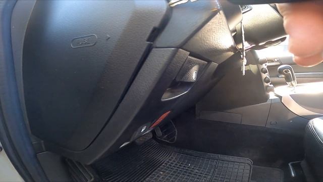 Where is the Second Interior Fuse Box in SsangYong Kyron (2005–2014) - Find the Interior Fuse Box смотреть онлайн