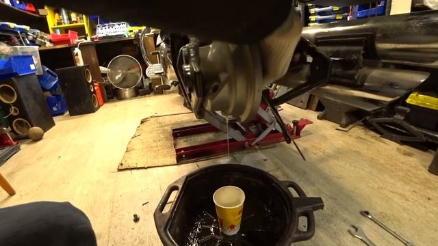 Suzuki Boulevard C50T. Предвесеннее ТО. Часть 4. смотреть онлайн