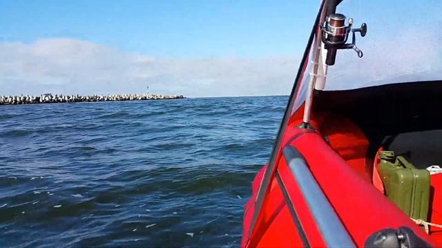 риф тритон 390 F Идем на рыбалку, выход в море г. Балтийск смотреть онлайн