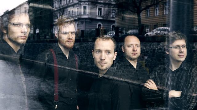 Milonga del Angel (Astor Piazzolla) - Escualo Quintet смотреть онлайн