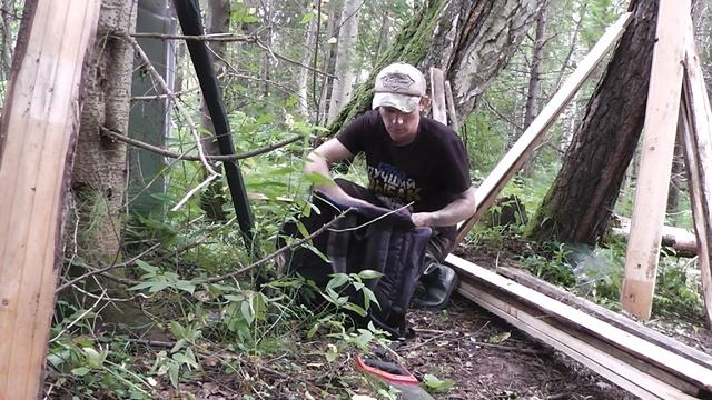 Отдам ВСЕ СИЛЫ! Ставлю ПЕЧЬ в ТАЁЖНУЮ ИЗБУШКУ! Строика заимки для РЫБАЛКИ. DIY / Taiga hut. смотреть онлайн