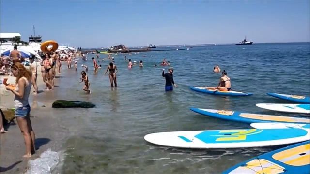 Одесса, морское катание на доске. Сапсёрфинг. Лето 2020. смотреть онлайн
