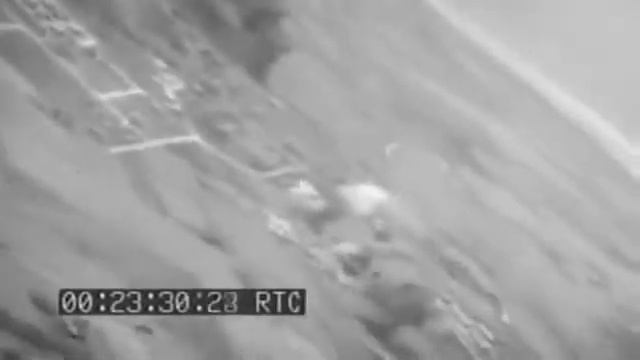 World War II Gun Sight Footage - USN Raids on Truk Island смотреть онлайн