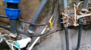 Как завести воду из скважины в дом за 5000р