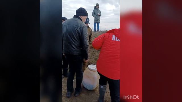 Зарыбление Раменского карьера 2023. LM Fishing Club. смотреть онлайн
