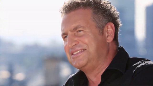 Агутин плюнул в лицо своим коллегам по сцене смотреть онлайн