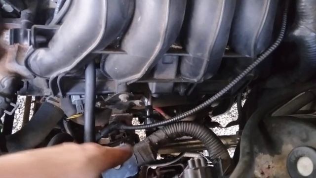 2002 Ford Ranger 2.3L Valve Cover Gasket Replacement Part 2 смотреть онлайн