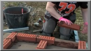 Финская уличная летняя печь из кирпича, с варочной плитой под казан, с барбекю.