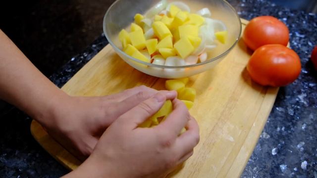 КУРИЦА С КАРТОШКОЙ смотреть онлайн