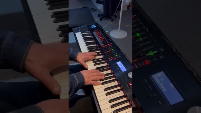Love Hurts RD2000 смотреть онлайн