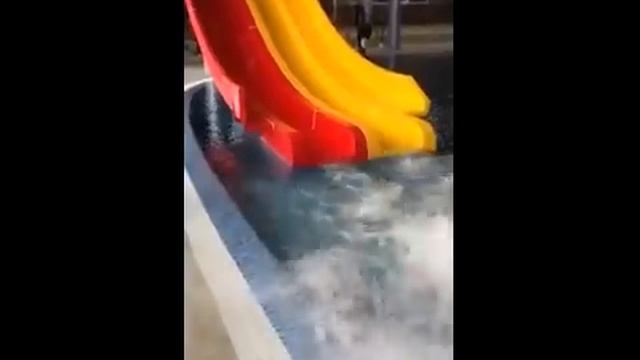 20170514 - Тестирвание горок в аквапарке Сызрани смотреть онлайн