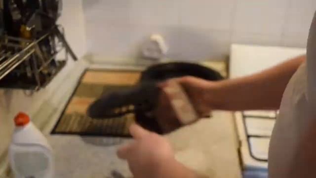 Чугунная сковорода Гриль-Газ. Как ухаживать смотреть онлайн