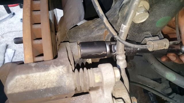 2013 Hyundai Sonata drivers side cv axle replacement смотреть онлайн