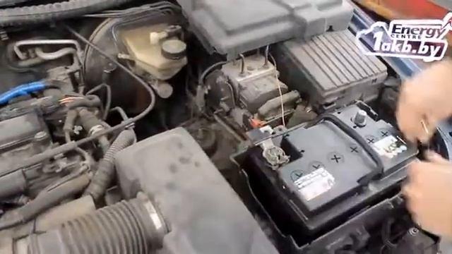 Замена аккумулятора на Peugeot 406 смотреть онлайн