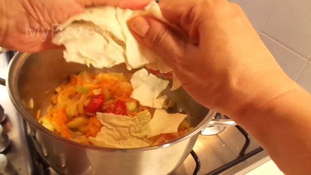 Капуста Тушеная с Картошкой по Итальянски. Verza e patate | MyRecept смотреть онлайн