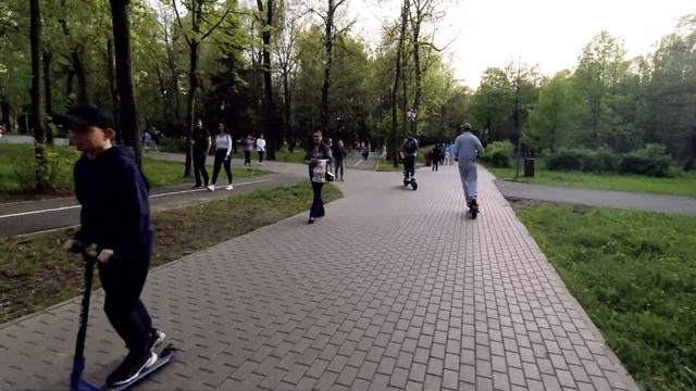 Опять эти Электросамокатчики и Моноколесники / Липецк / Покатушка на электросамокатах и моноколеcах смотреть онлайн
