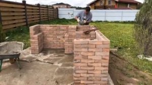 Принцип кладки Lego-кирпича