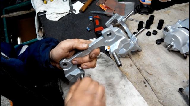 Сборка суппорта ATE 57 mm после порошковой покраски смотреть онлайн