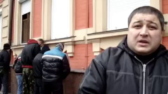 Центральный комитет КПУ превратили в общественный туалет смотреть онлайн