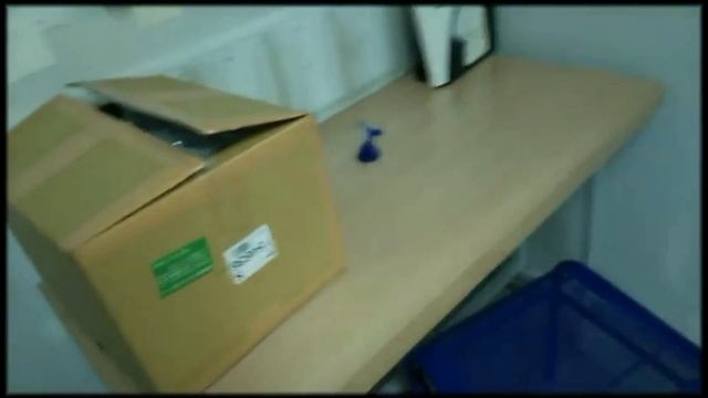 Воровство из посылок Почты России. "Таможня дает добро". смотреть онлайн